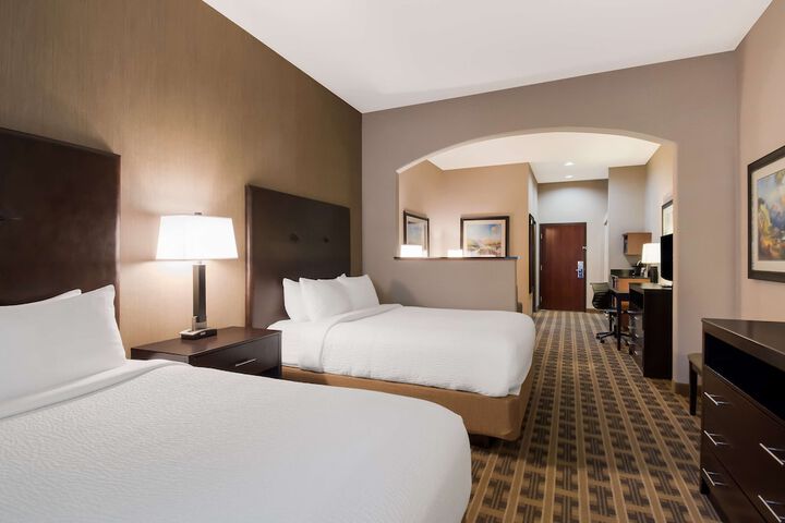 Room 40 of 47