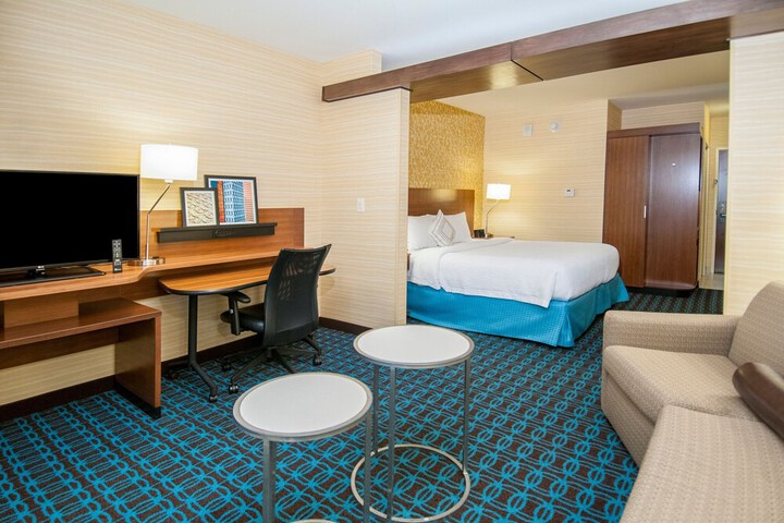 Room 25 of 31