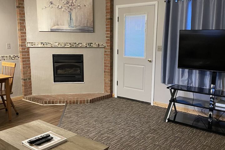 Room 11 of 15