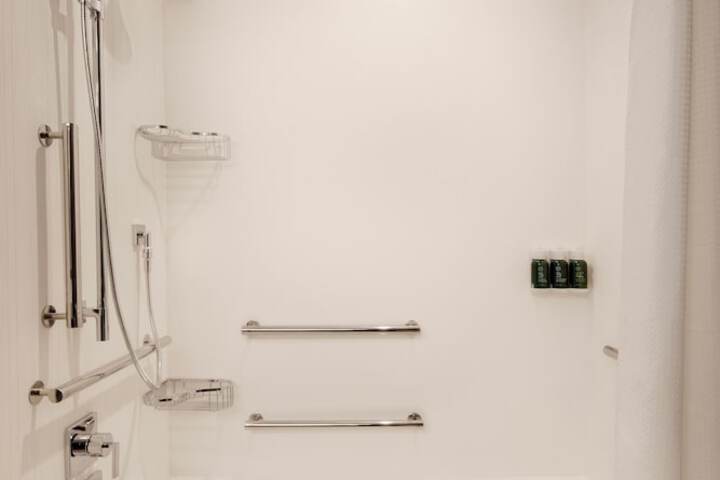 Room 39 of 58