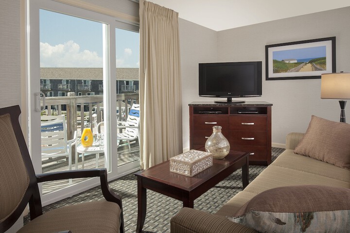 Ocean Mist Beach Hotel & Suites