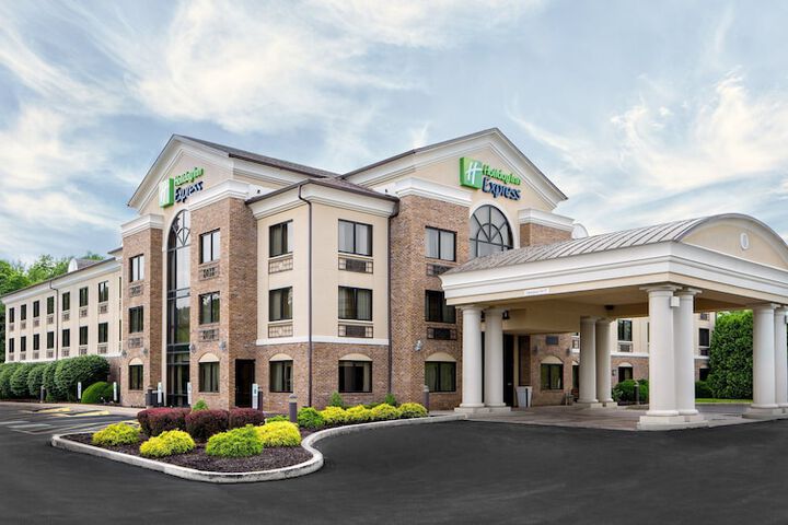 Hotel 3 of 74