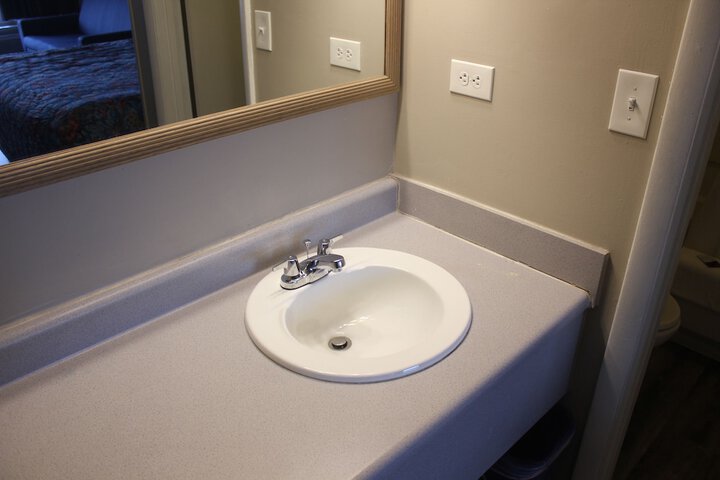 Room 34 of 57