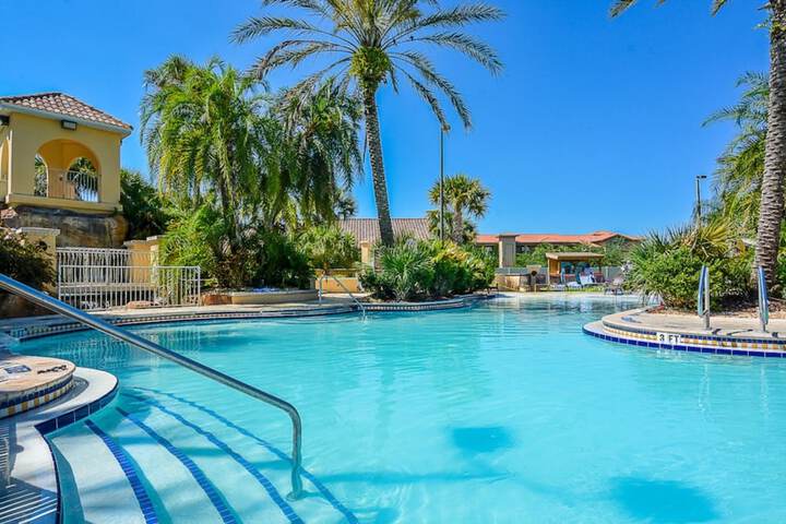 Pool 8 of 35