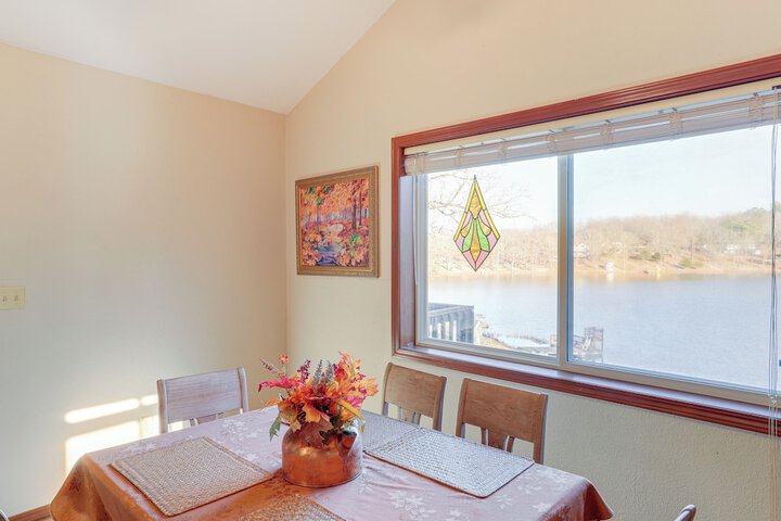 Waterfront Cherokee Village Home w / Private Dock!