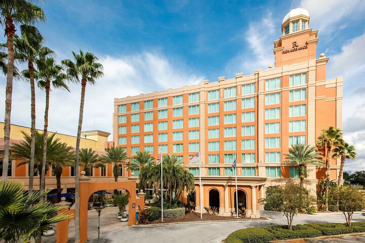 Hotel 2 of 65