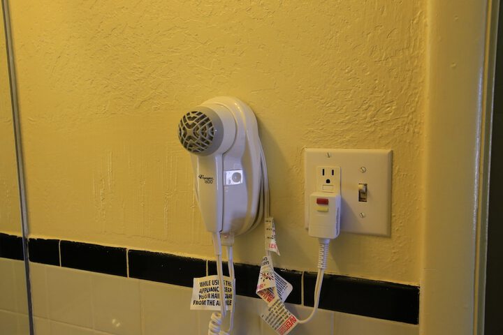 Room 31 of 58