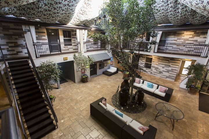 Hotel Exterior 66 of 66