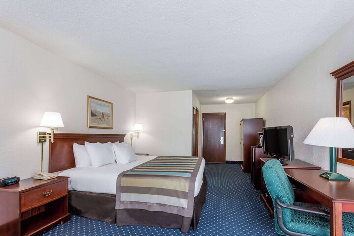 Room 21 of 31