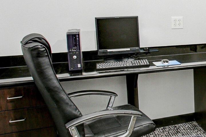 Business Center 58 of 58
