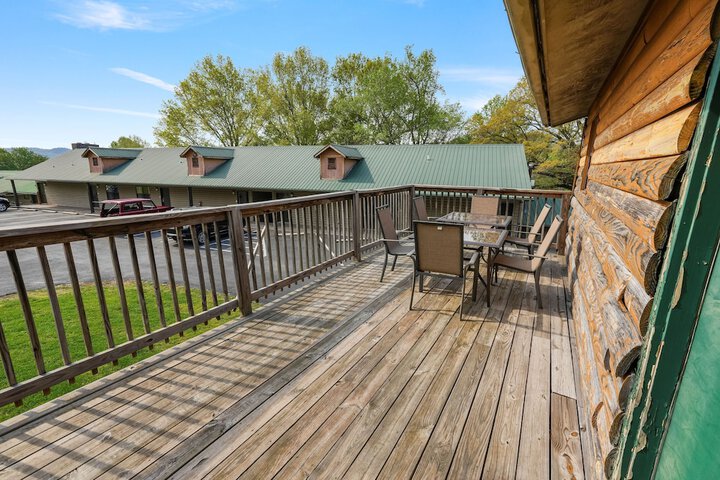 Terrace/Patio 326 of 345