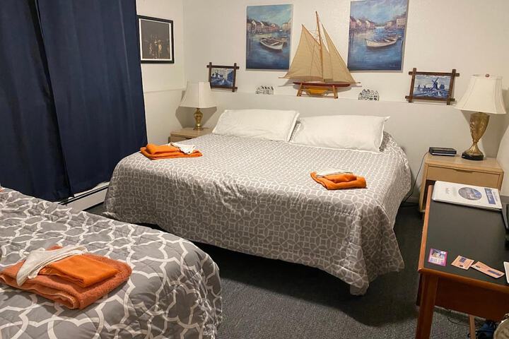 Room 17 of 25
