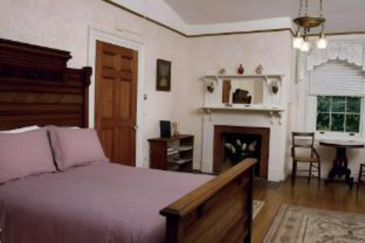 Catamount Bed & Breakfast