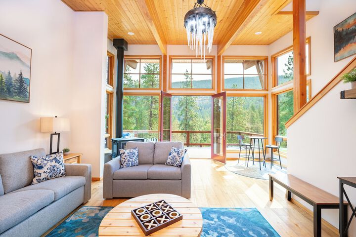 Sleeping Lady Mountain Resort & Spa