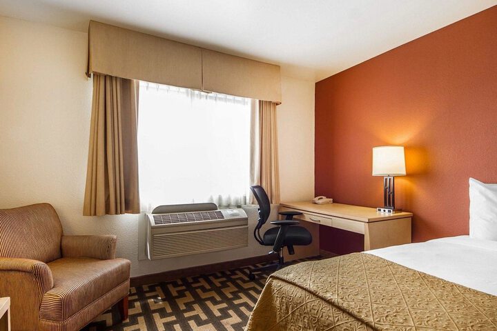 Room 35 of 50
