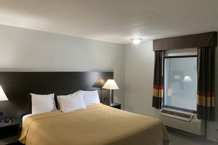 Room 28 of 56