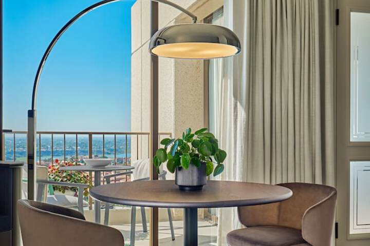Pendry Newport Beach