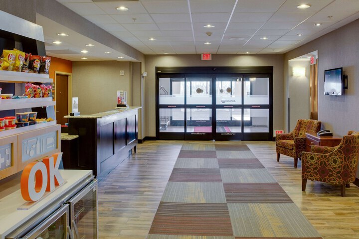Hotel Interior 11 of 33