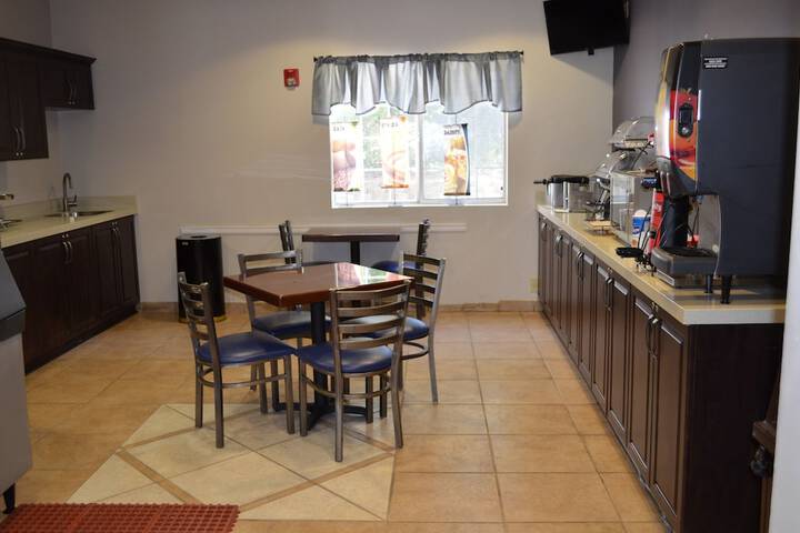 Stay Express Inn & Suites Atlanta