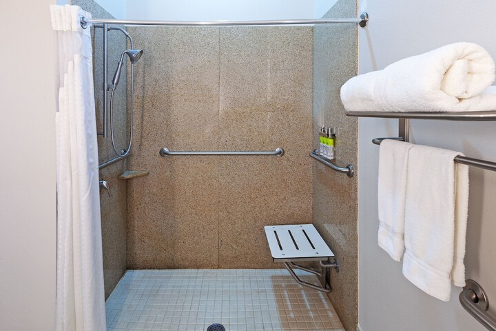 Holiday Inn Express & Suites Shreveport South Park Plaza by IHG