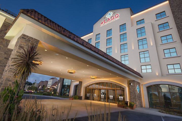 Hotel 2 of 44