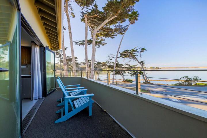 Baywood Inn Bed & Breakfast