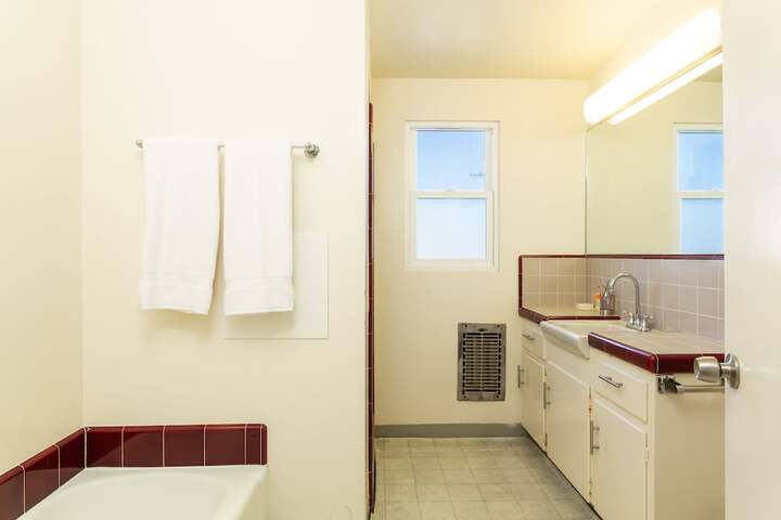 Room 67 of 149