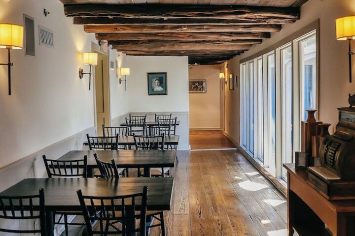 Stagecoach Inn