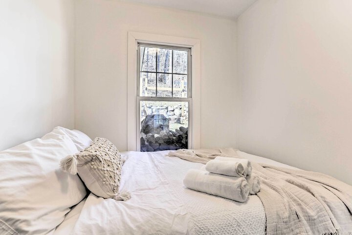 Greenwood Lake Cottage w / Grill & Lake Access
