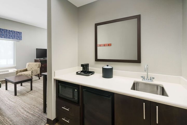 Hampton Inn & Suites West Sacramento