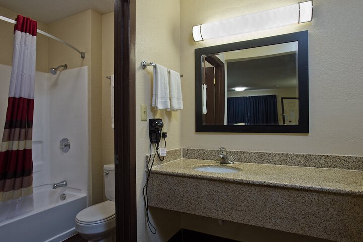 Room 17 of 17