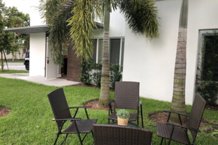Entire house in Miami Shores