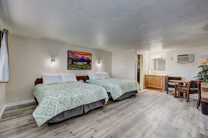 Room 14 of 21