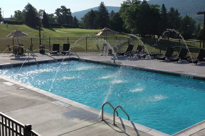 Hotel 4 of 35