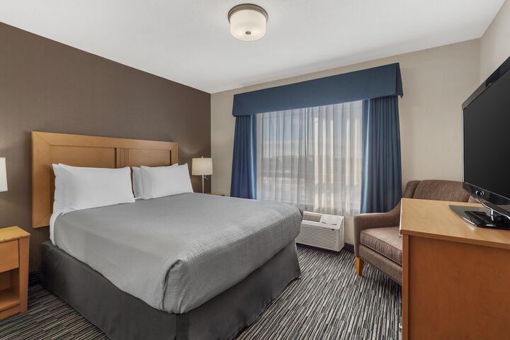 Best Western Grande Prairie Hotel & Suites