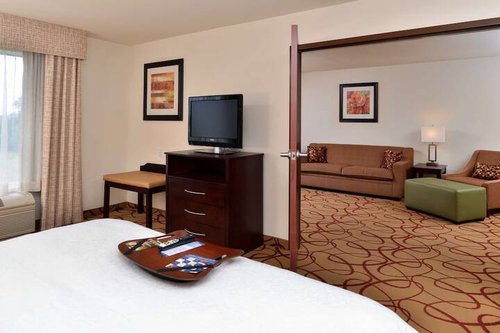 Room 15 of 34