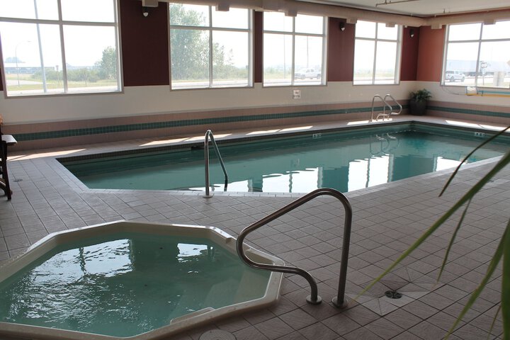 Best Western Strathmore Inn