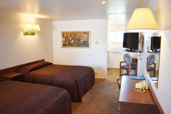 Room 4 of 11