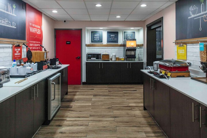Hampton Inn Detroit / Northville