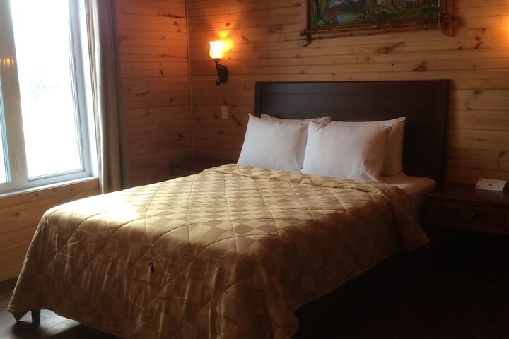 Room 25 of 46