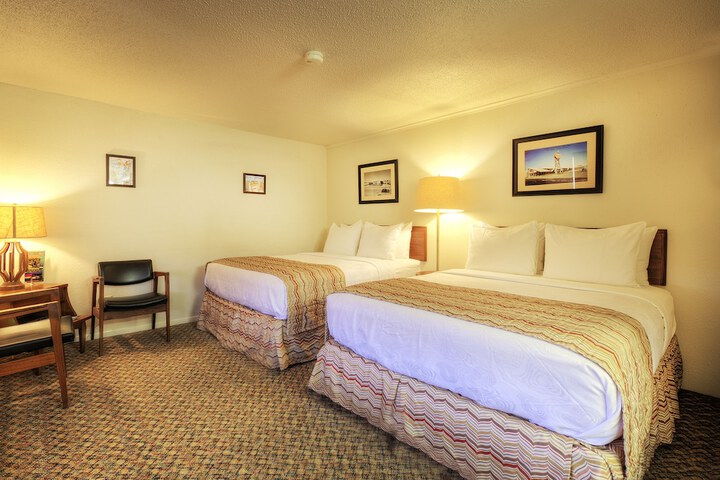 Room 4 of 37