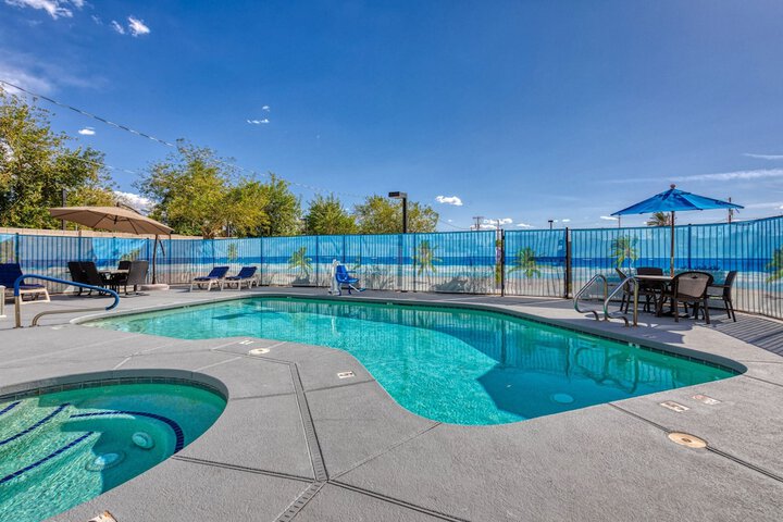 Pool 22 of 170