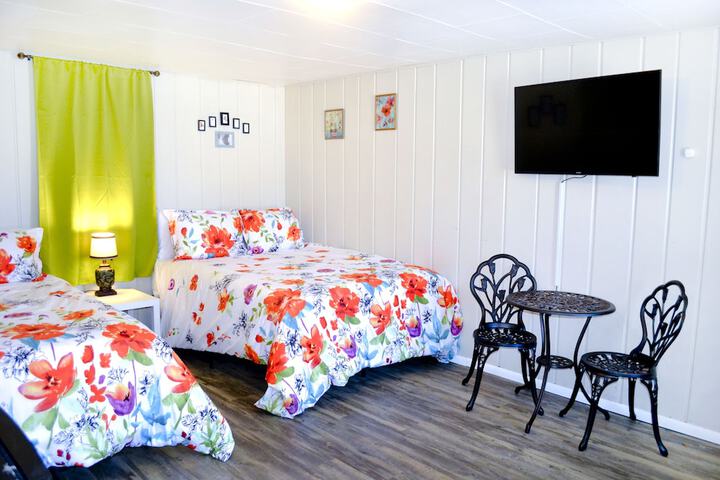 Room 17 of 38