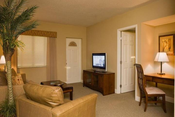 Room 11 of 35