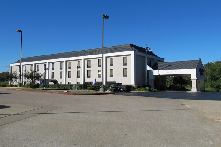 Hotel 2 of 37