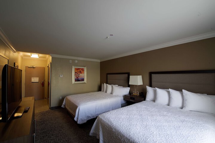 Room 29 of 82
