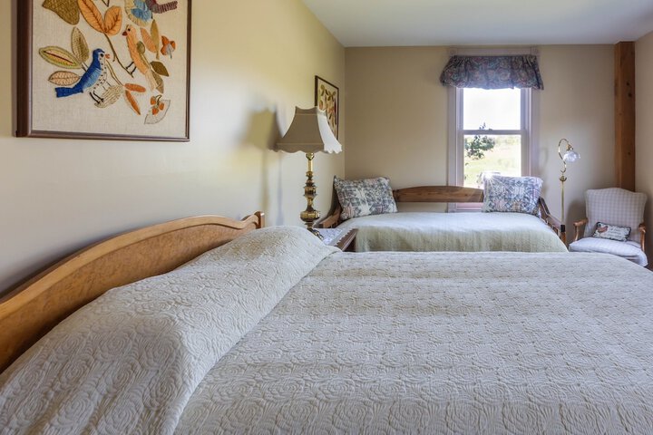 Room 55 of 191