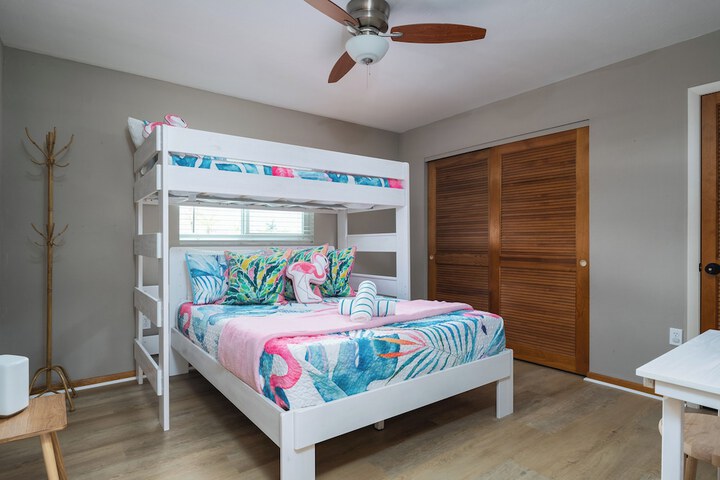 Room 146 of 345