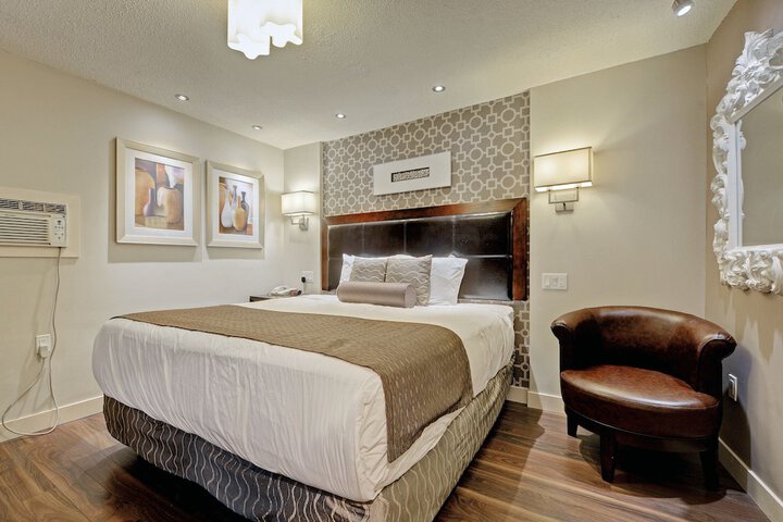 Room 40 of 44
