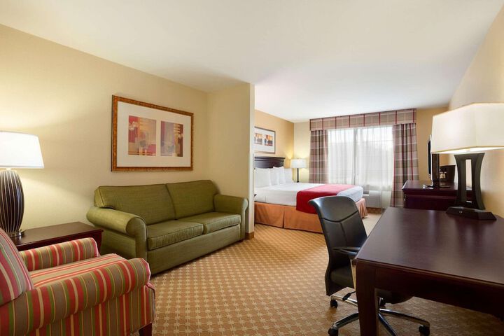 Room 14 of 37